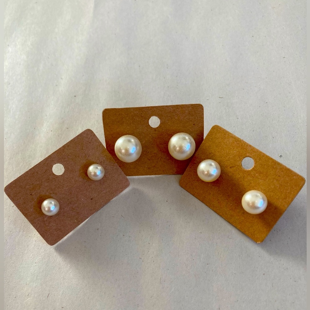 5 FOR $25 JEWELRY - Women’s Faux Pearl three pack